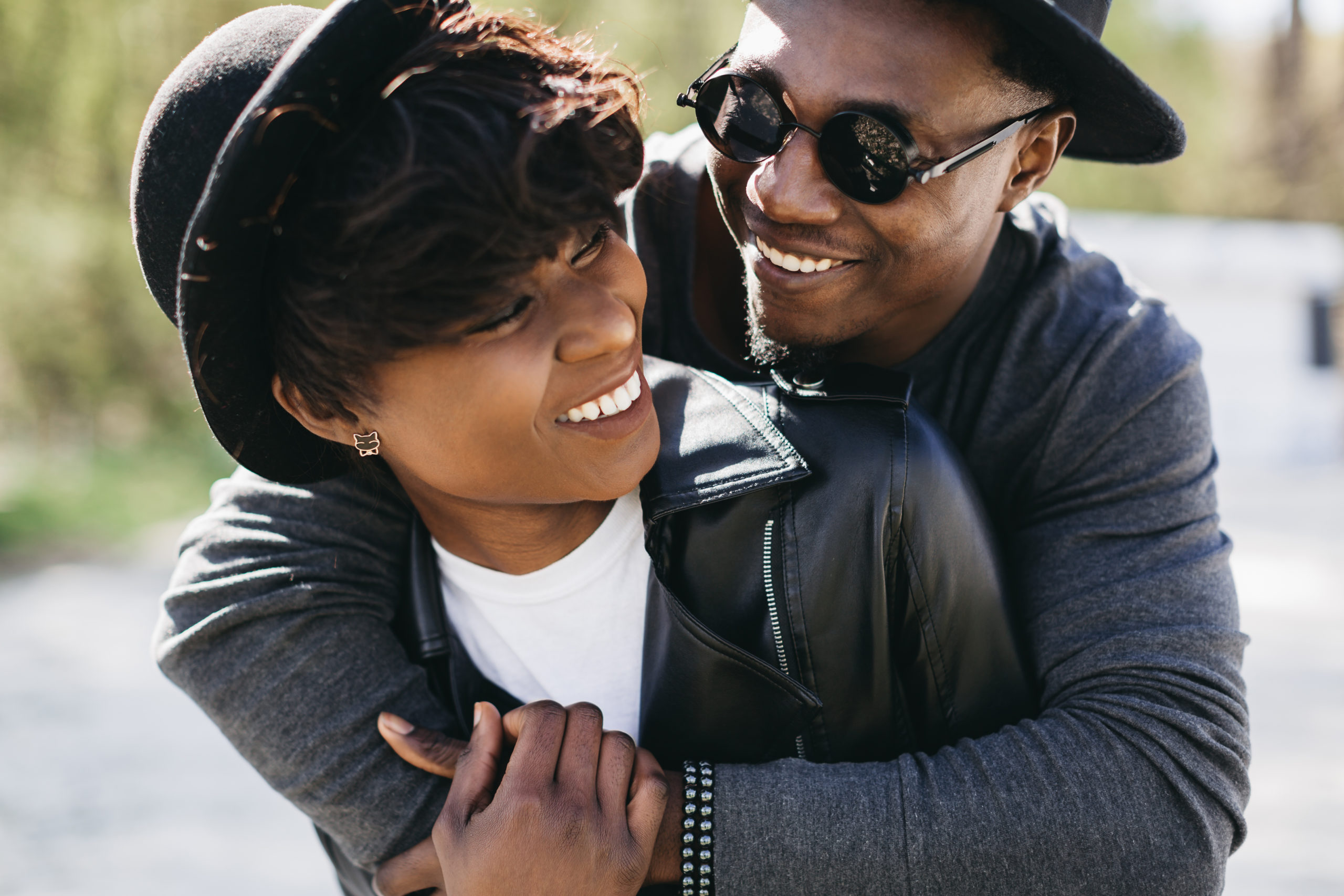 BlackGentry - Free Dating App For Single Black Professionals